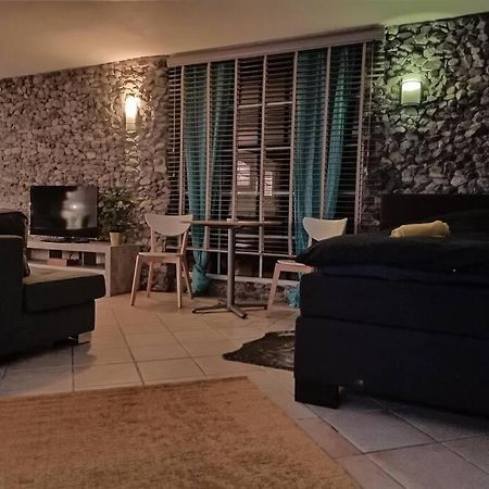 Kom Thuis In Deze Gezellige Loft 海尔伦 外观 照片